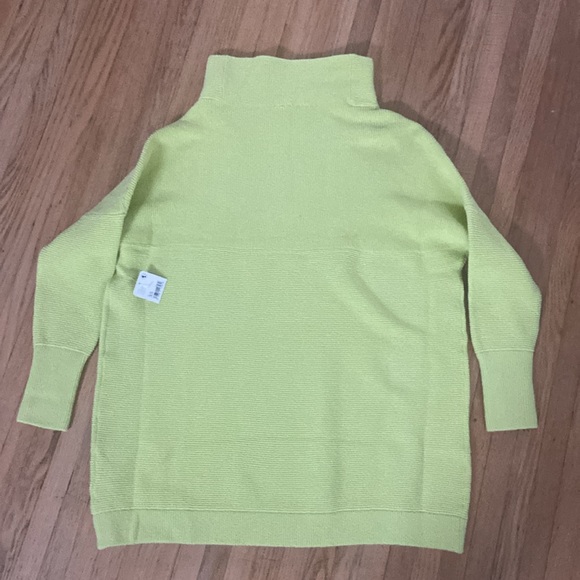 NWT Free People Ottoman in Celery Green - Picture 9 of 9